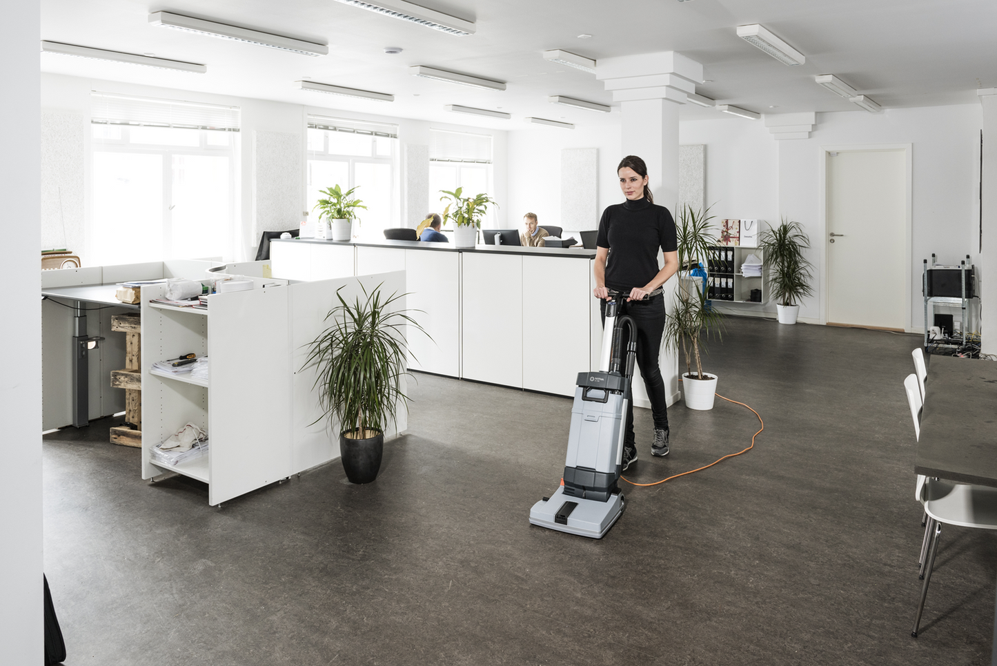 NILFISK SC100 Walk Behind Upright Scrubber/Dryer Full Package with Carpet Kit